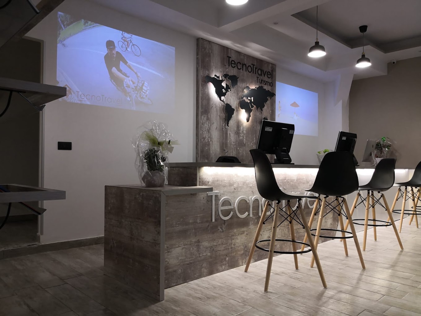 18611DD6-23BB-46DC-87F7-BB67BC605A21